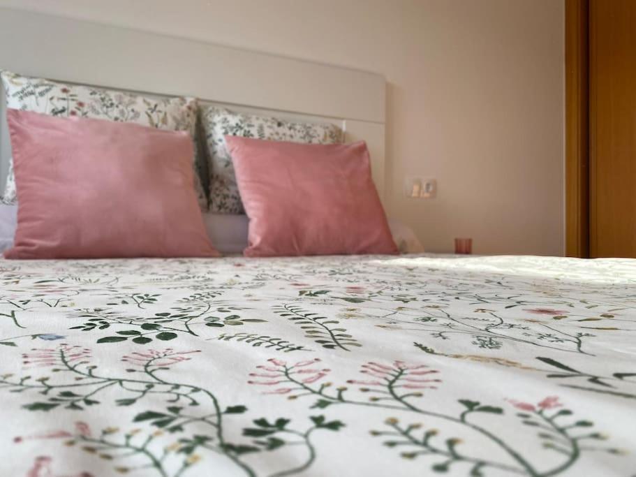 Apartamento A Pie De Playa La Pepa Burela Экстерьер фото